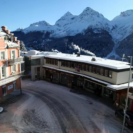 - Apartment Im Herzen Arosas - Grossraeumig, Stylisch & Zentral Exterior photo