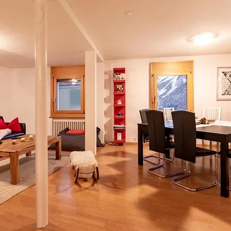 - Apartment Im Herzen Arosas - Grossraeumig, Stylisch & Zentral Exterior photo