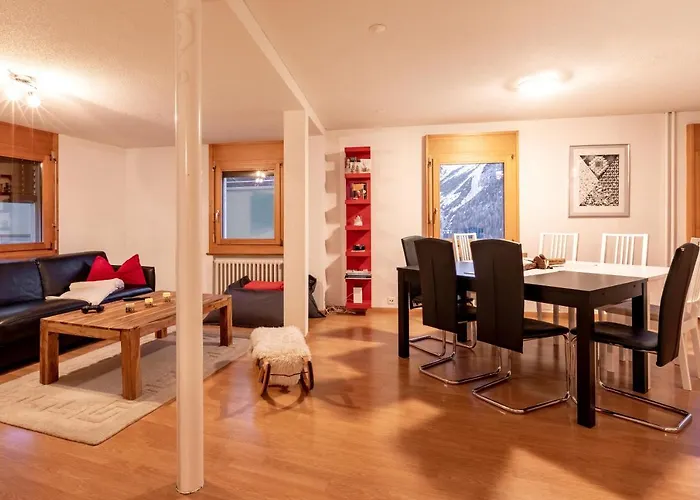 - Apartment Im Herzen Arosas - Grossraeumig, Stylisch & Zentral